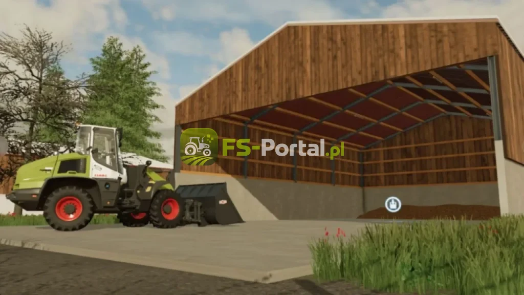 Covered wooden manure storage