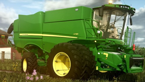 More information about "John Deere S790"
