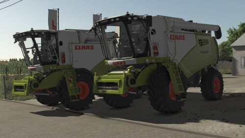 More information about "Claas Tucano Pack"